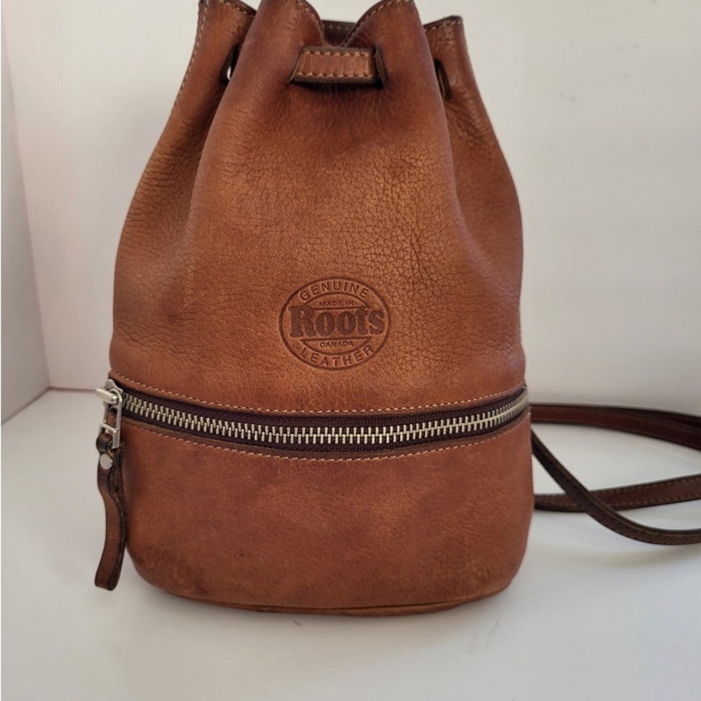 Roots Tan Leather Backpack with Zipper